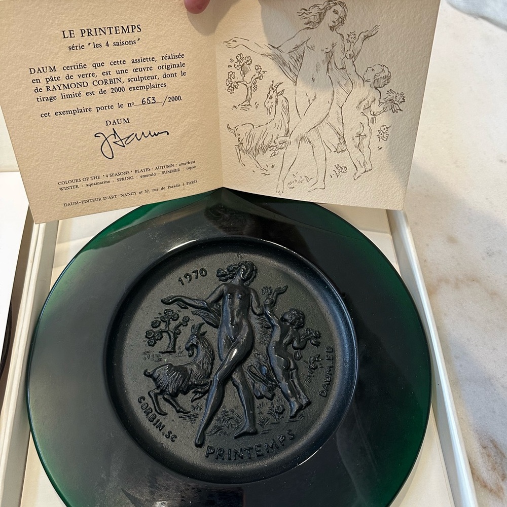 Vintage Daum Pate De Verre Four Seasons Plates in Original Boxes numbered 653 - Picture 8 of 11